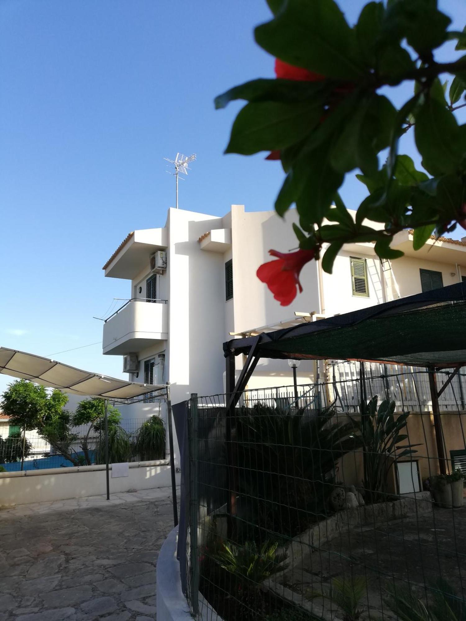 Villetta Rosa Blu Marina Di Modica Exterior photo